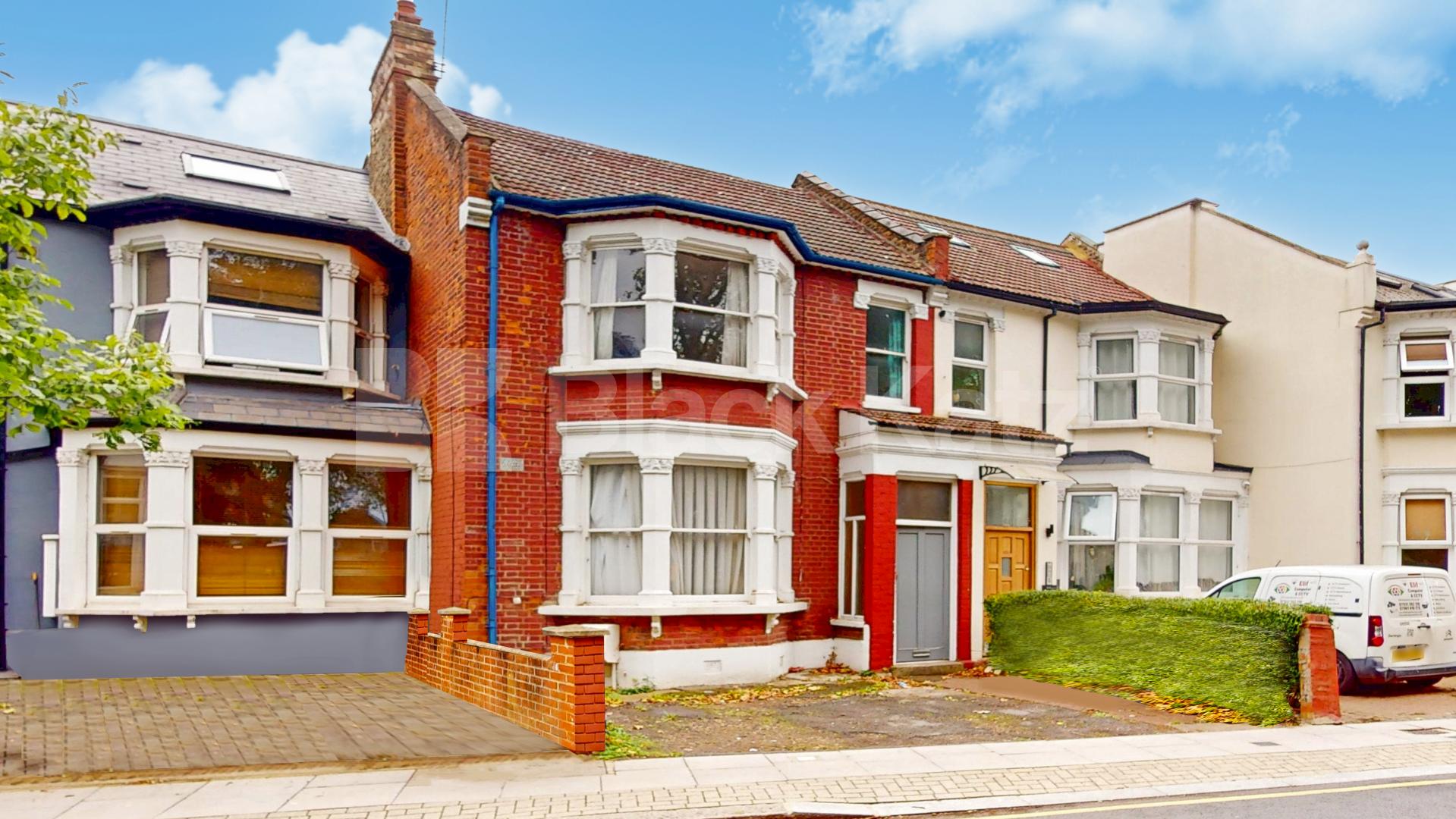 High ceilings, good storage space, modern kitchen & mins from tube Willoughby Road, Turnpike Lane